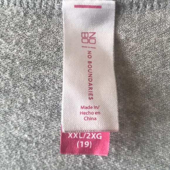 Shirt - Picture 2 of 3